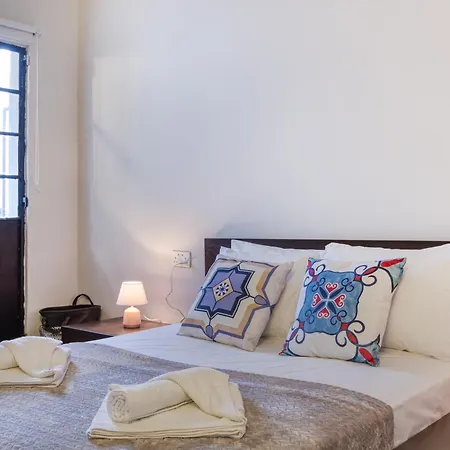 Spb26 - Seafront House In Bugibba *