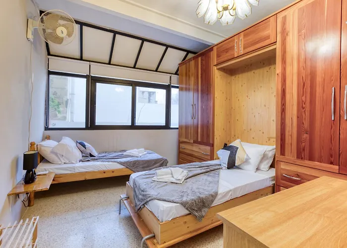 Spb26 - Seafront House In Bugibba Appartement St. Paul's Bay